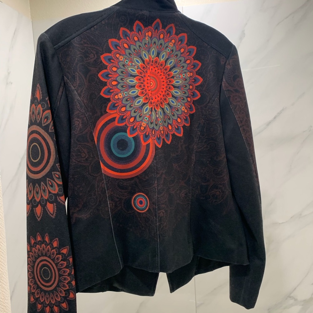 Ravel Women's Black Blazer with Red and Blue medallion print - Picture 14 of 16